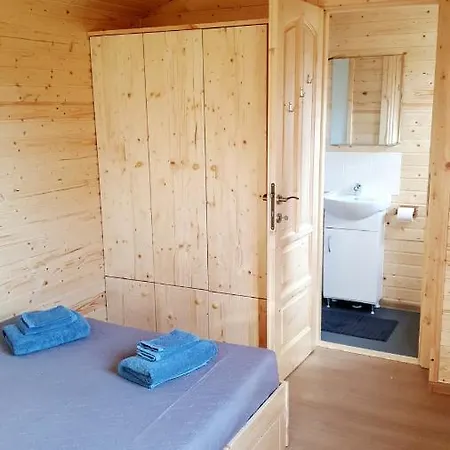 Domaine De La Brette 콩돔